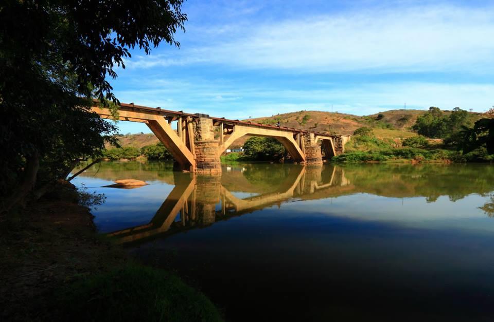 Pousada Recanto Guibrau Cardoso Moreira ภายนอก รูปภาพ